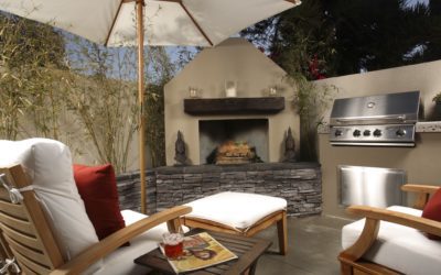6 Tips for Enjoying Your Outdoor Fireplace in the Fall