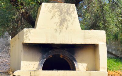 A Complete Guide to Outdoor Fireplaces