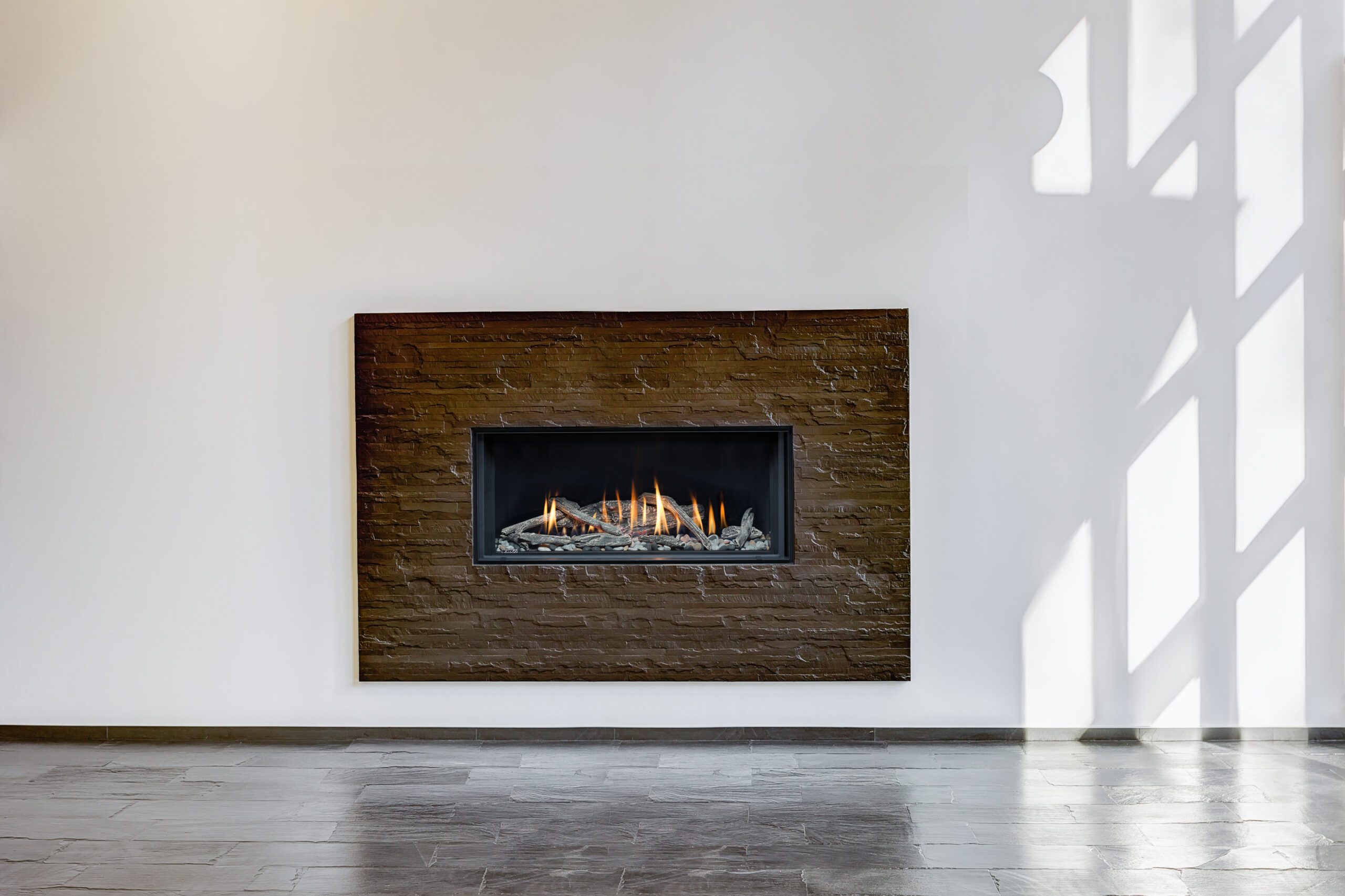 The Best (and Worst!) Types of Wood for Your Wood Burning Fireplace -  Dreifuss Fireplaces