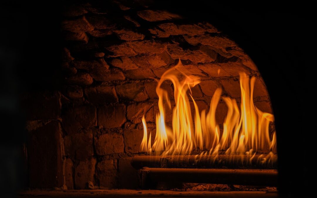 The Benefits of a Natural Gas Fireplace for Your Home