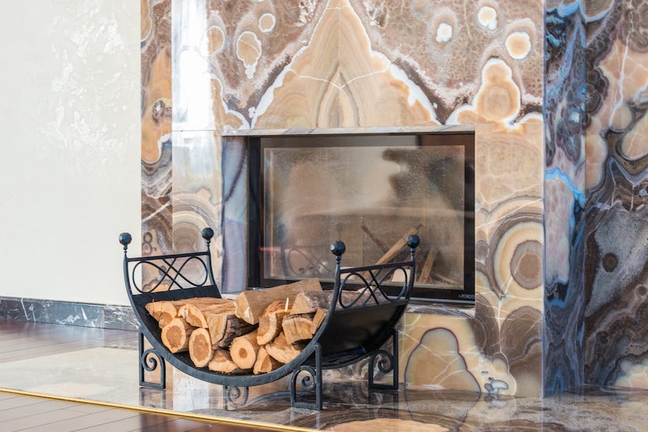Gas or Wood Fireplace? Which Is Better for Your Home?
