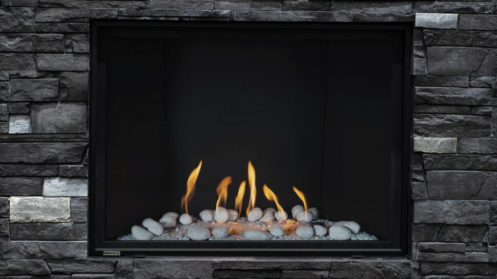 Linear Fireplaces vs. Traditional Fireplaces