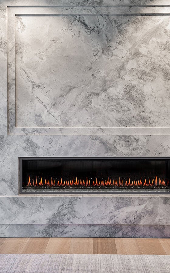 R720 Luxury Fireplace