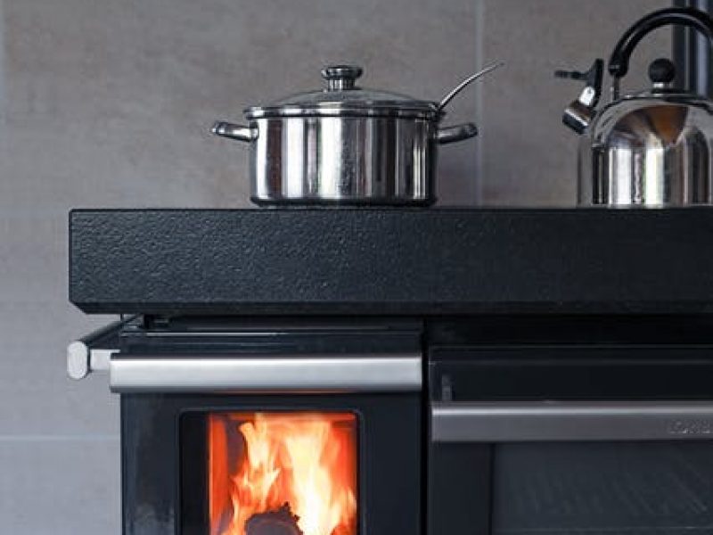 wood vs gas fireplace